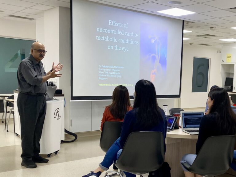 Dr Maheshwar Bakthavatsalu (Principal Staff Physician, Khoo Teck Puat Hospital) presenting on the “Effects of Uncontrolled Cardiometabolic Conditions on the Eye”