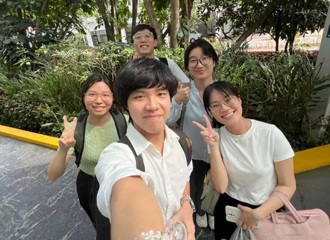 TBL 2 Members:  Chong Zu Le, Lau Chak lam,  Shania Marani,  Vanessa Wong, Yang Ziqi